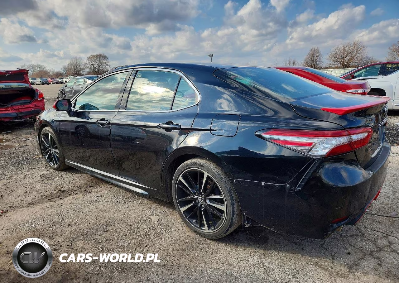 2018 Toyota Camry Xse VIN:4T1B61HK2JU109942 - 2