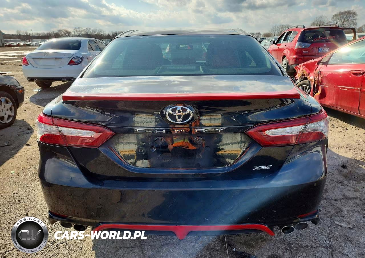 2018 Toyota Camry Xse VIN:4T1B61HK2JU109942 - 6