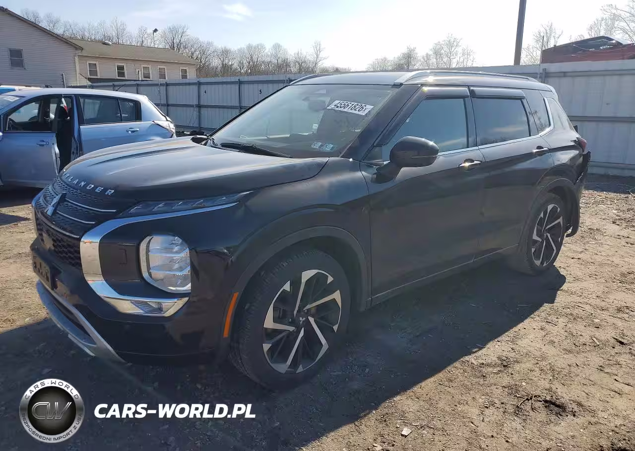 2022 Mitsubishi Outlander Sel