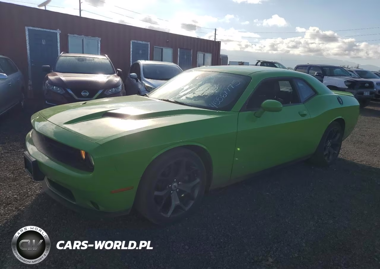 2017 Dodge Challenger Sxt