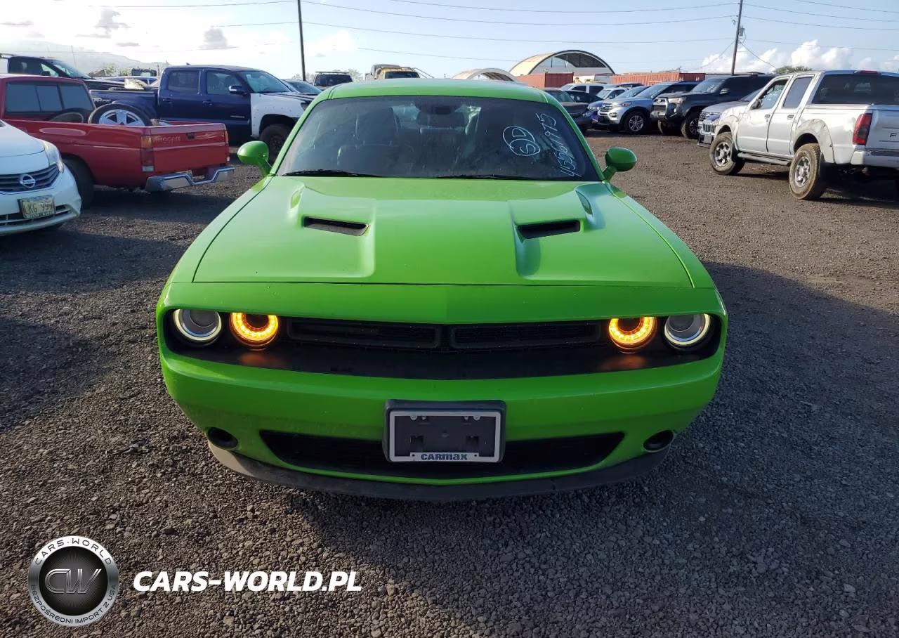2017 Dodge Challenger Sxt VIN:2C3CDZAG6HH613494 - 5