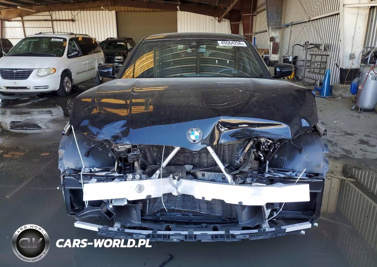 2024 BMW 330I VIN:3MW69FF03R8E14738 - 5