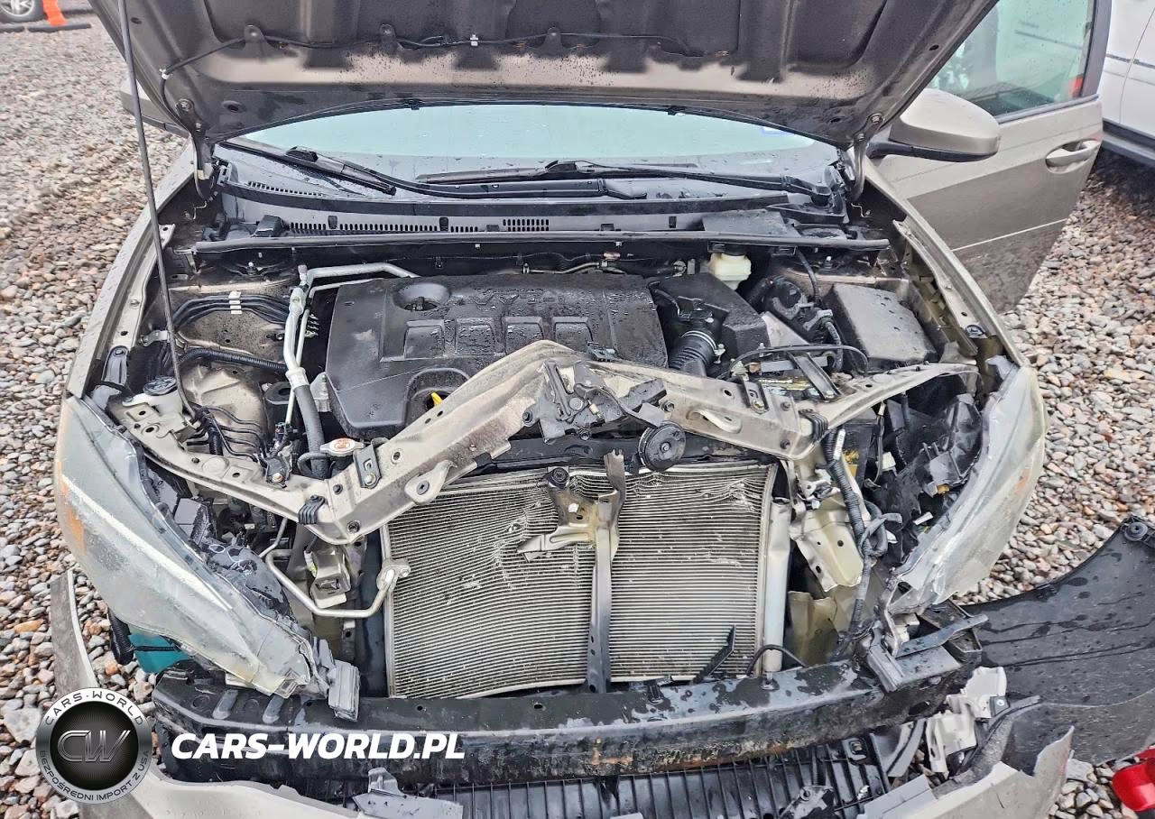 2019 Toyota Corolla Le VIN:2T1BURHE6KC226666 - 11