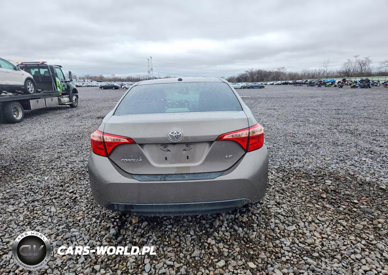 2019 Toyota Corolla Le VIN:2T1BURHE6KC226666 - 6