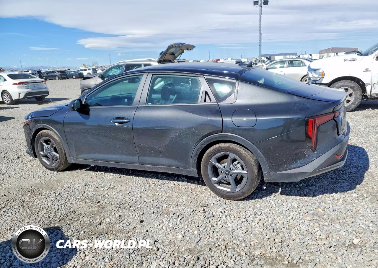 2025 Kia K4 Lxs VIN:3KPFT4DE4SE178731 - 2