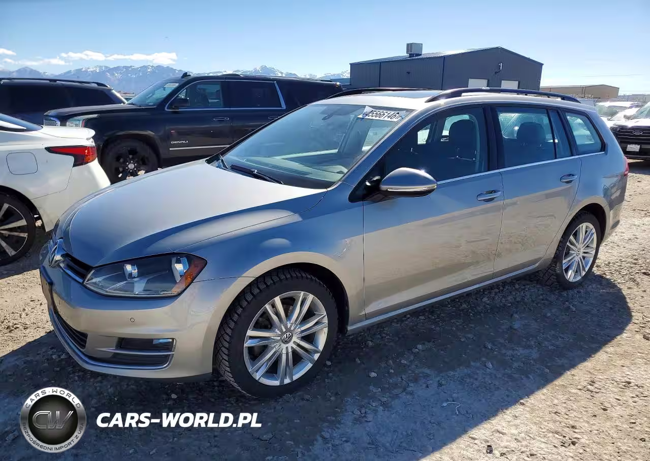 2015 Volkswagen Golf Sportwagen Tdi S