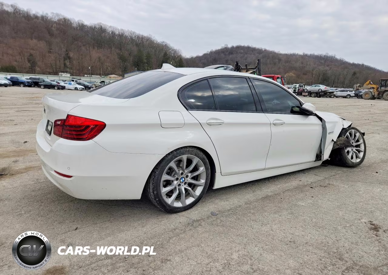 2016 BMW 528 Xi VIN:WBA5A7C51GG148403 - 3
