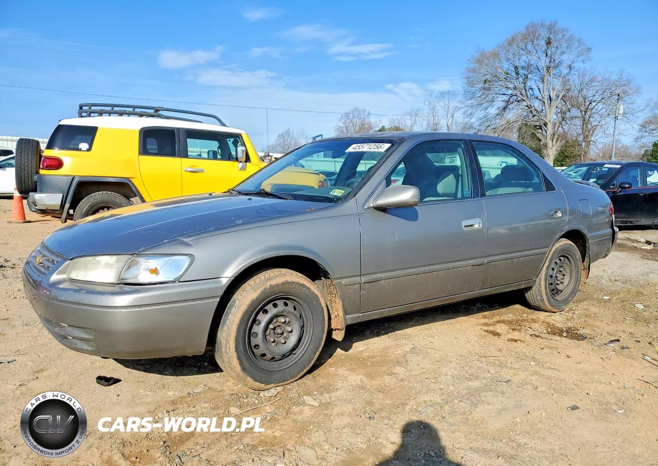 1999 Toyota Camry Le