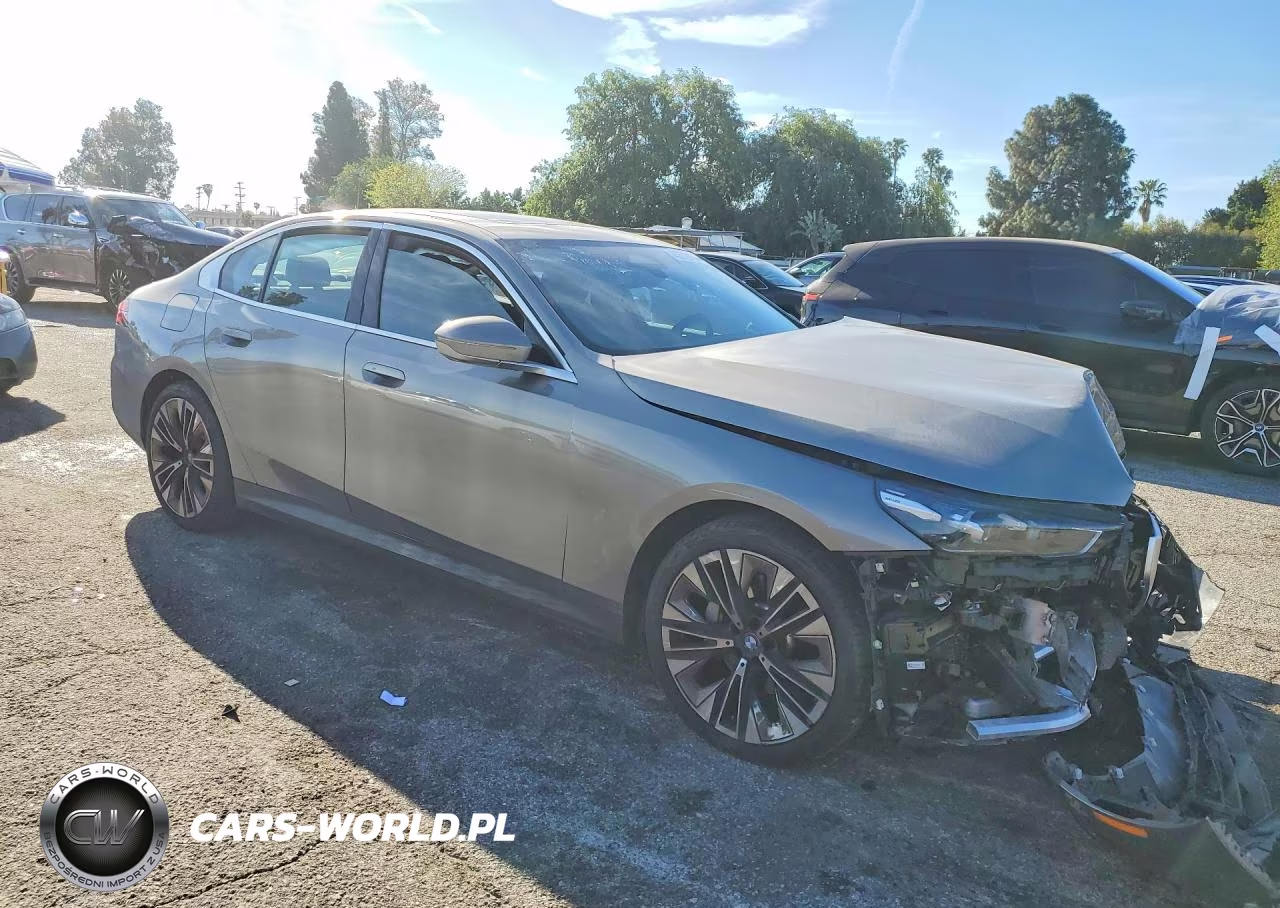 2025 BMW 530 I VIN:WBA43FJ04SCT22729 - 4