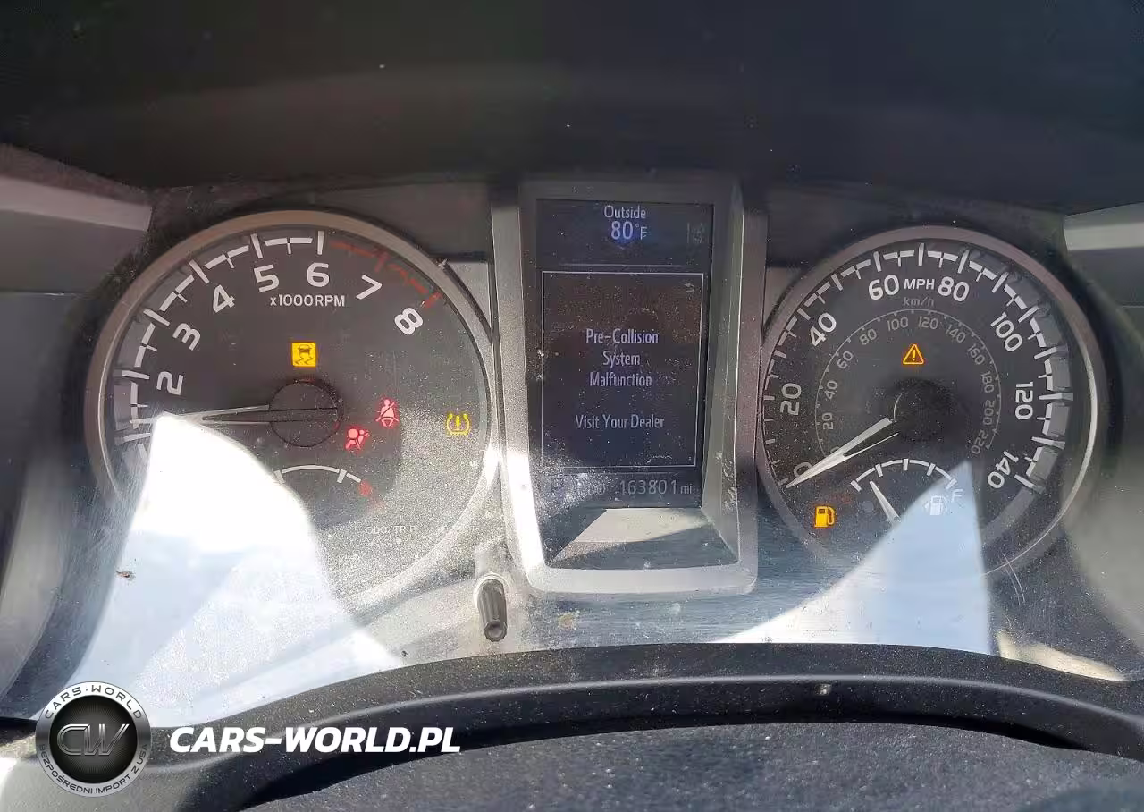 2018 Toyota Tacoma Trd Off-Road VIN:3TMCZ5AN9JM161150 - 9