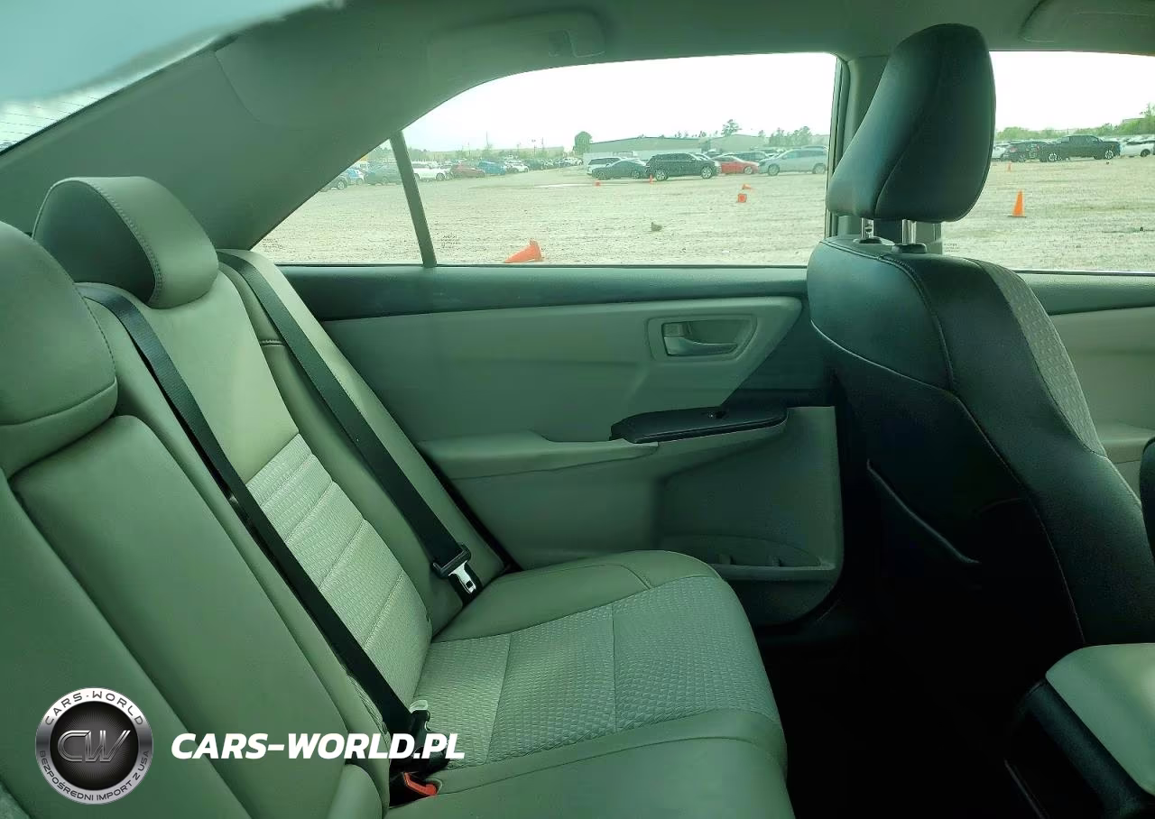 2015 Toyota Camry Se VIN:4T1BF1FK8FU922809 - 10