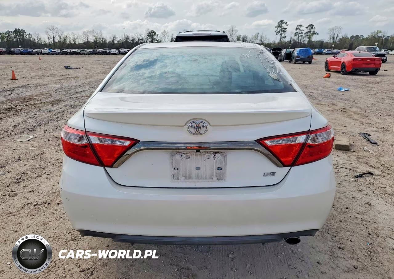 2015 Toyota Camry Se VIN:4T1BF1FK8FU922809 - 6