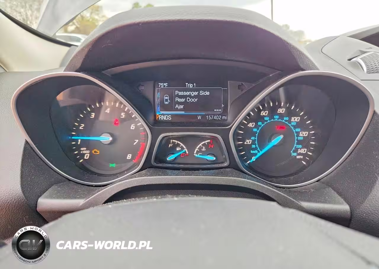 2016 Ford Escape Se VIN:1FMCU9GX1GUC82317 - 9