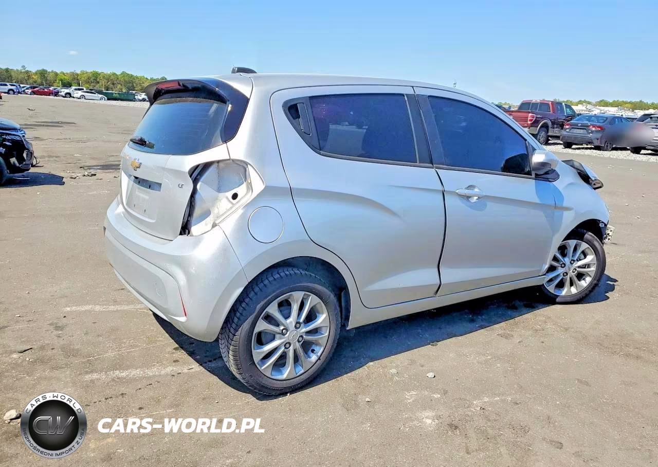 2021 Chevrolet Spark 1Lt VIN:KL8CD6SA6MC718756 - 3
