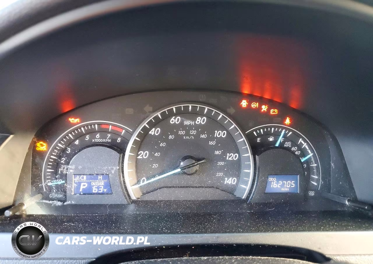 2015 Toyota Camry Le VIN:4T1BF1FK3FU946841 - 9