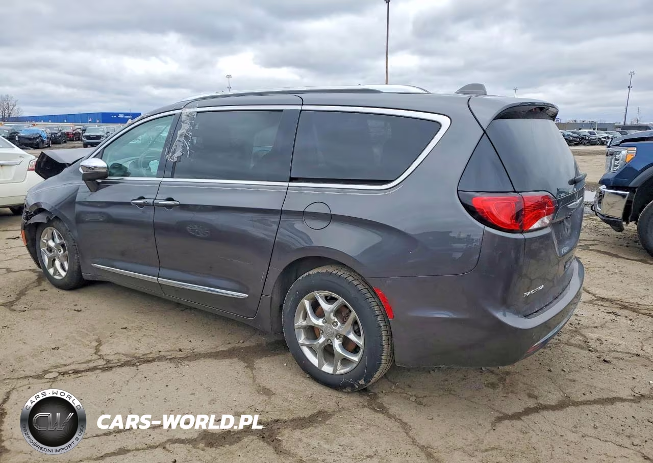 2019 Chrysler Pacifica Limited VIN:2C4RC1GG3KR703897 - 2