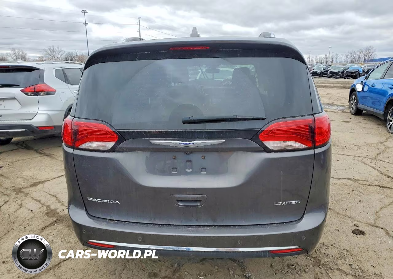 2019 Chrysler Pacifica Limited VIN:2C4RC1GG3KR703897 - 6