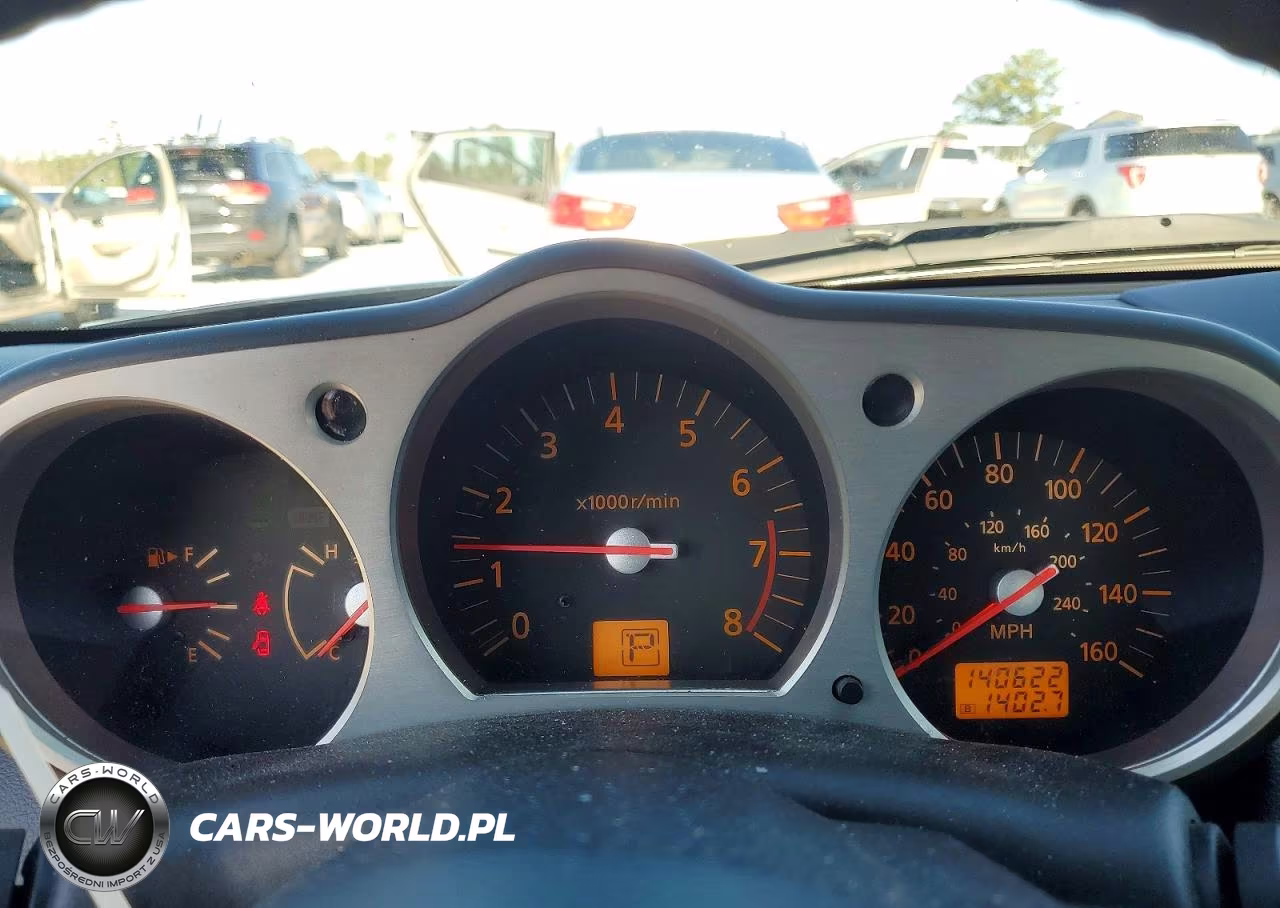 2004 Nissan 350Z Enthusiast VIN:JN1AZ36A24T010919 - 9