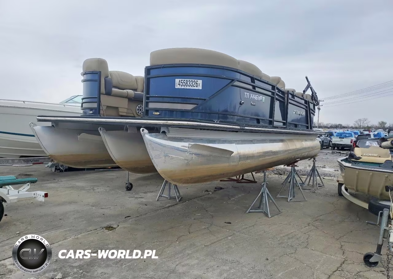 2020 Starcraft Tri Tune Pontoon VIN:STR60200A020 - 2
