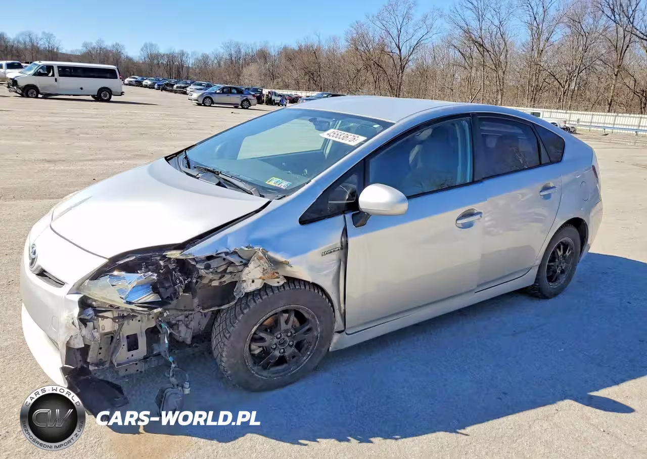 2011 Toyota Prius Two