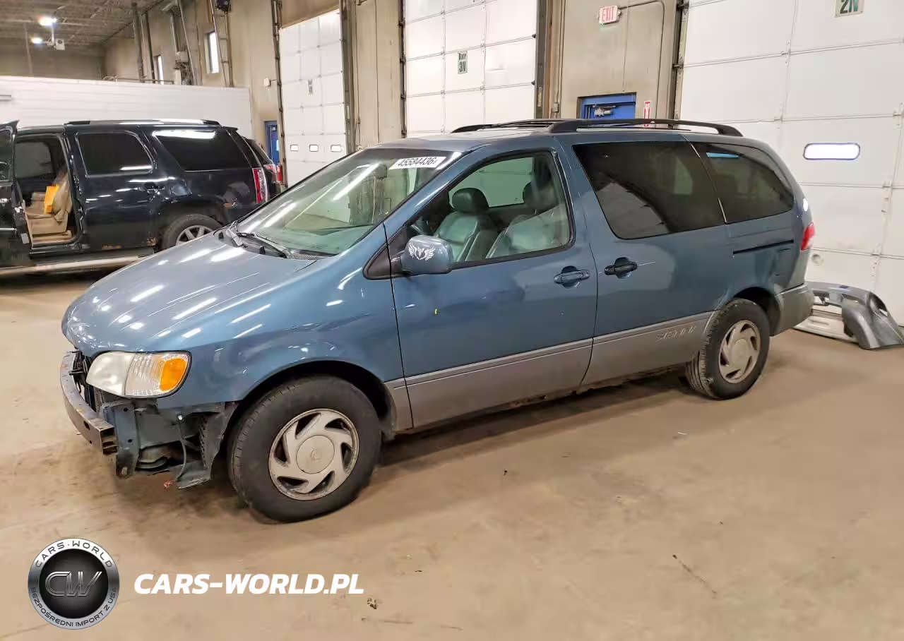 2002 Toyota Sienna Xle