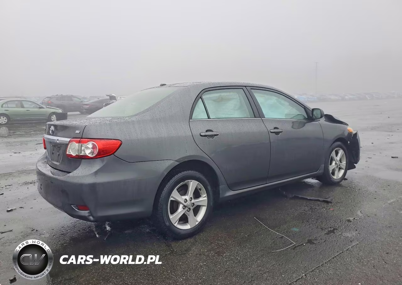 2013 Toyota Corolla Le VIN:2T1BU4EE1DC927707 - 3