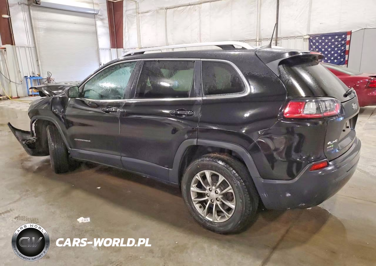 2019 Jeep Cherokee Latitude Plus VIN:1C4PJMLB8KD177231 - 2