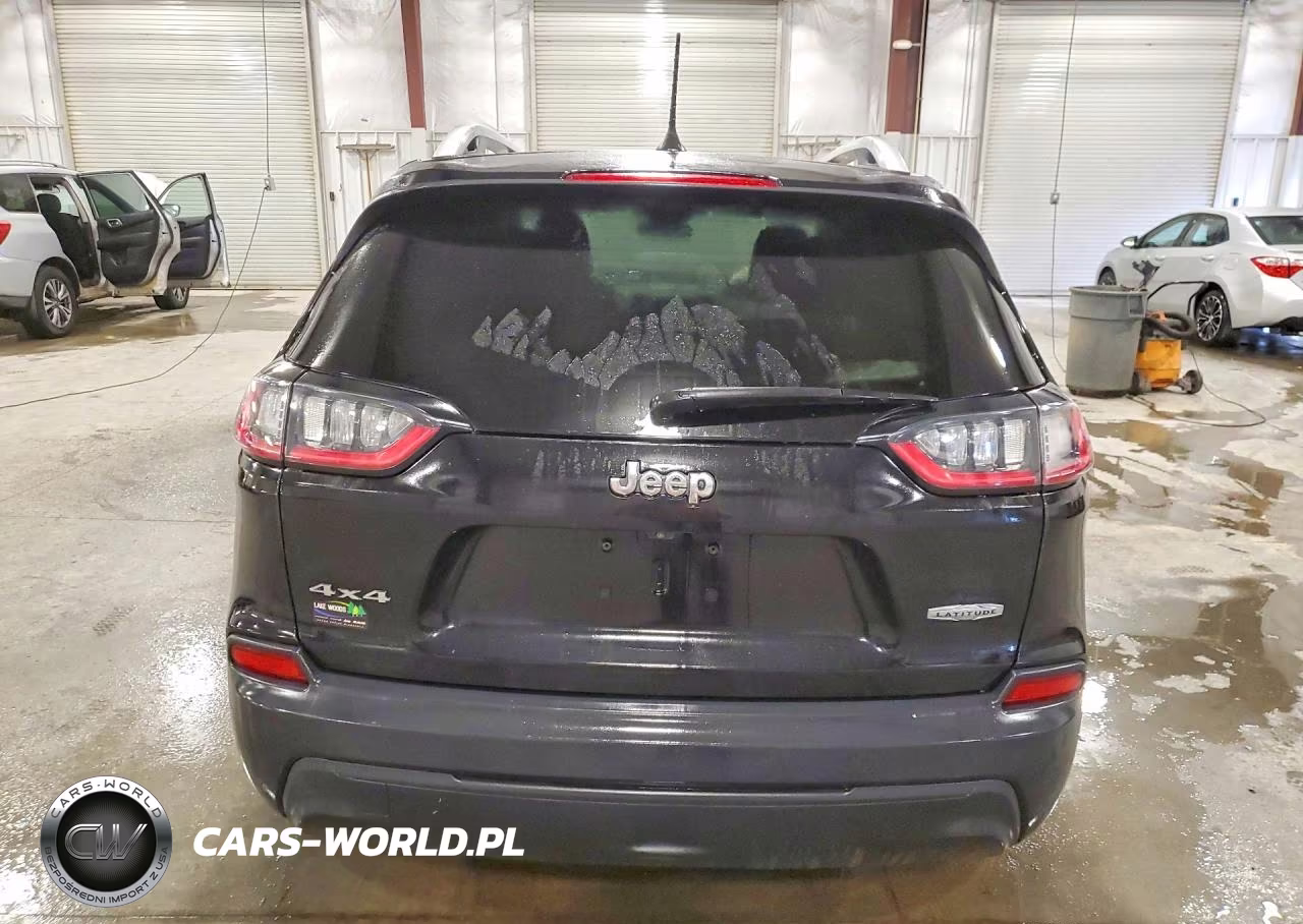 2019 Jeep Cherokee Latitude Plus VIN:1C4PJMLB8KD177231 - 6