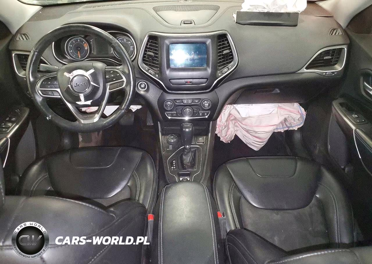 2019 Jeep Cherokee Latitude Plus VIN:1C4PJMLB8KD177231 - 8