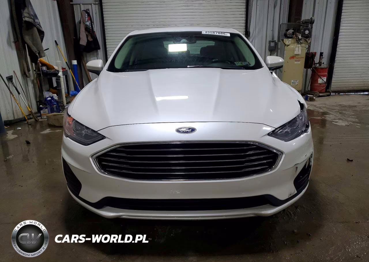 2019 Ford Fusion Se VIN:3FA6P0LU1KR158201 - 5