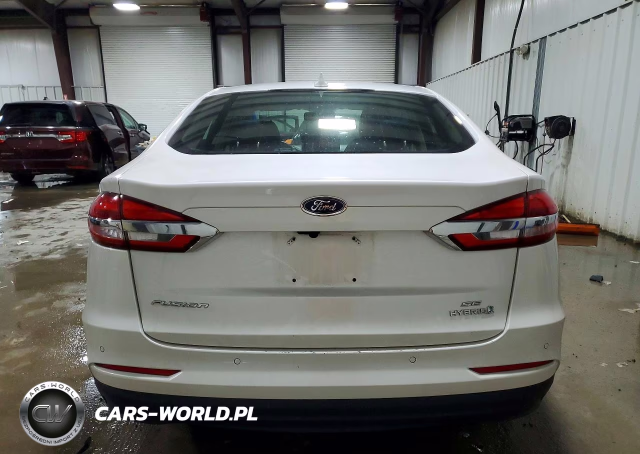 2019 Ford Fusion Se VIN:3FA6P0LU1KR158201 - 6