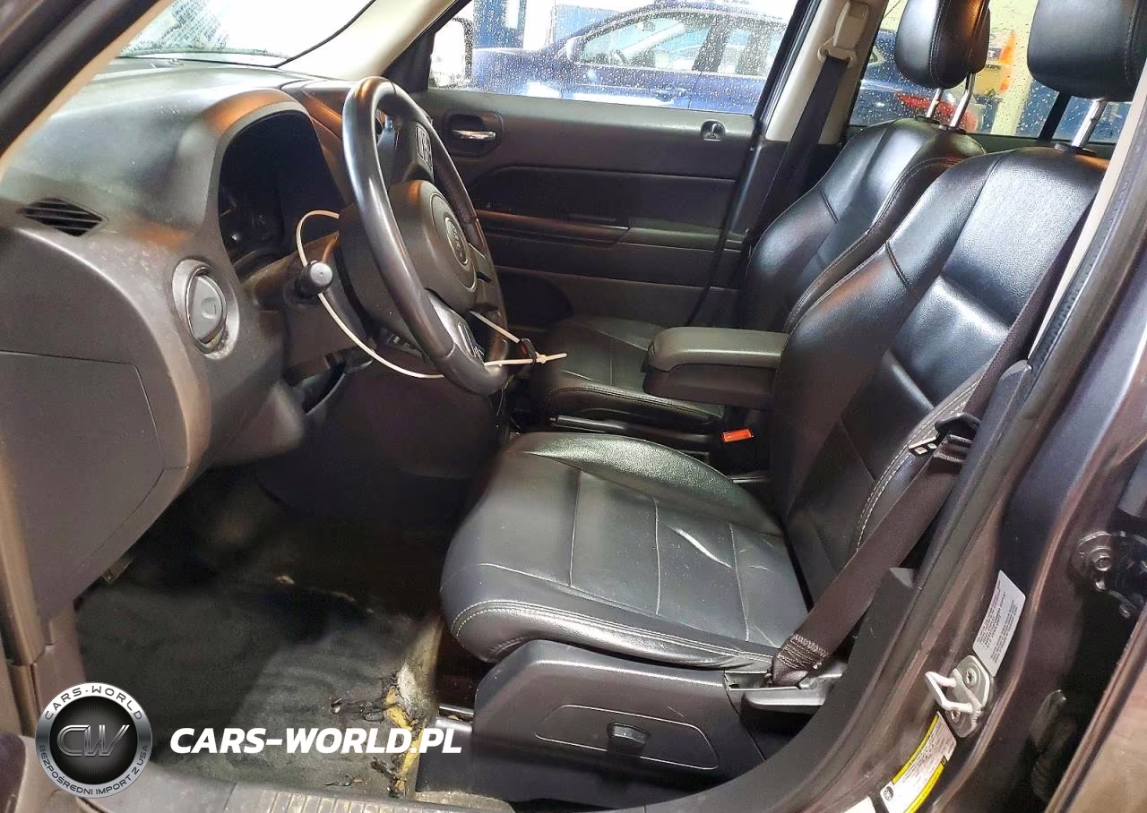 2016 Jeep Patriot Latitude VIN:1C4NJRFB3GD523791 - 7