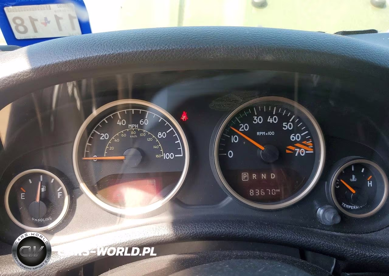 2016 Jeep Wrangler Unlimited Sahara VIN:1C4HJWEG4GL228181 - 9