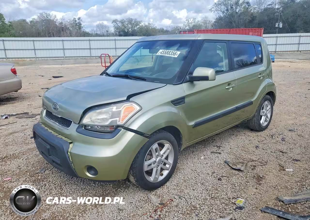 2011 Kia Soul +
