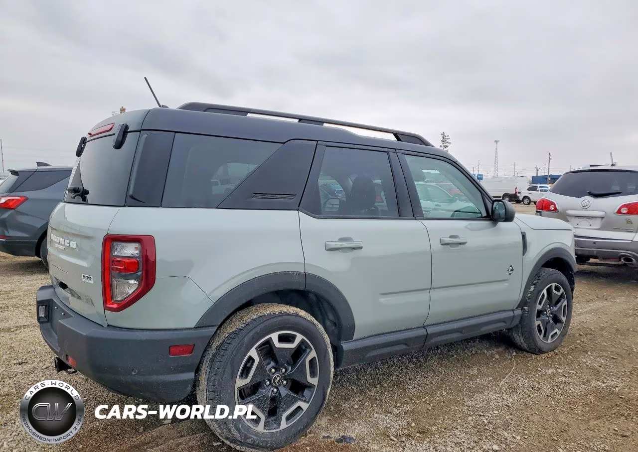2021 Ford Bronco Sport Outer Banks VIN:3FMCR9C6XMRA63454 - 3