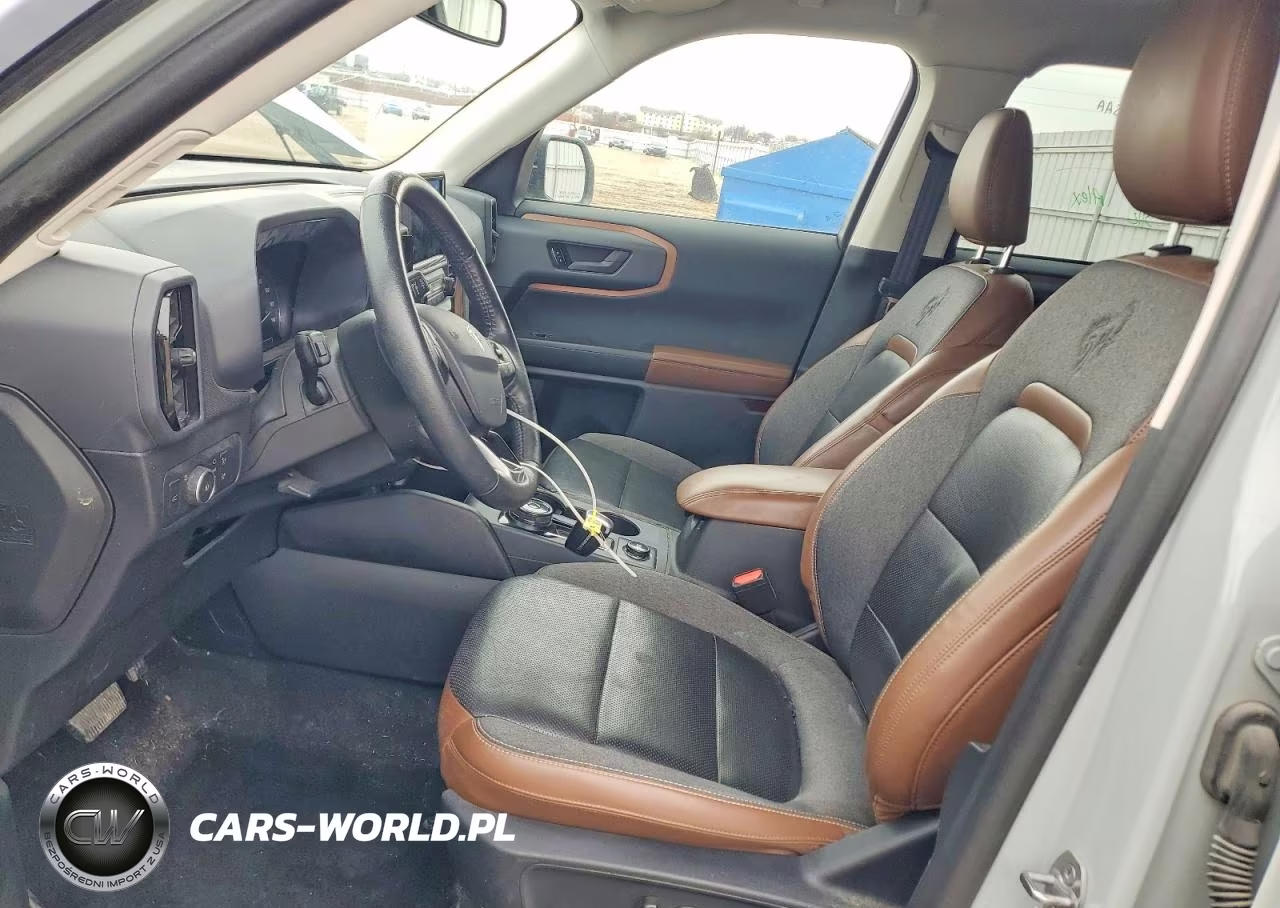2021 Ford Bronco Sport Outer Banks VIN:3FMCR9C6XMRA63454 - 7