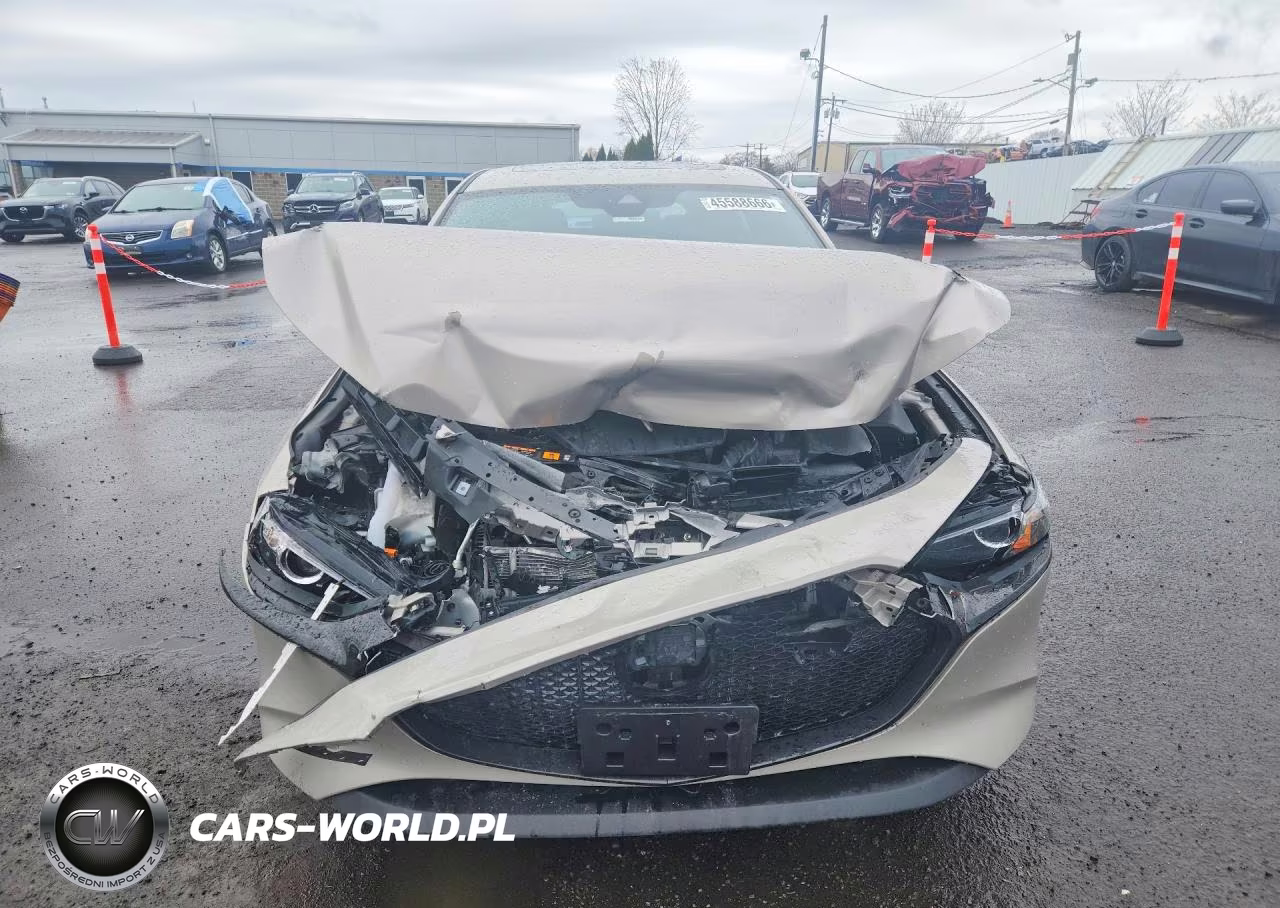 2023 Mazda 3 Preferred VIN:JM1BPALM7P1601189 - 5
