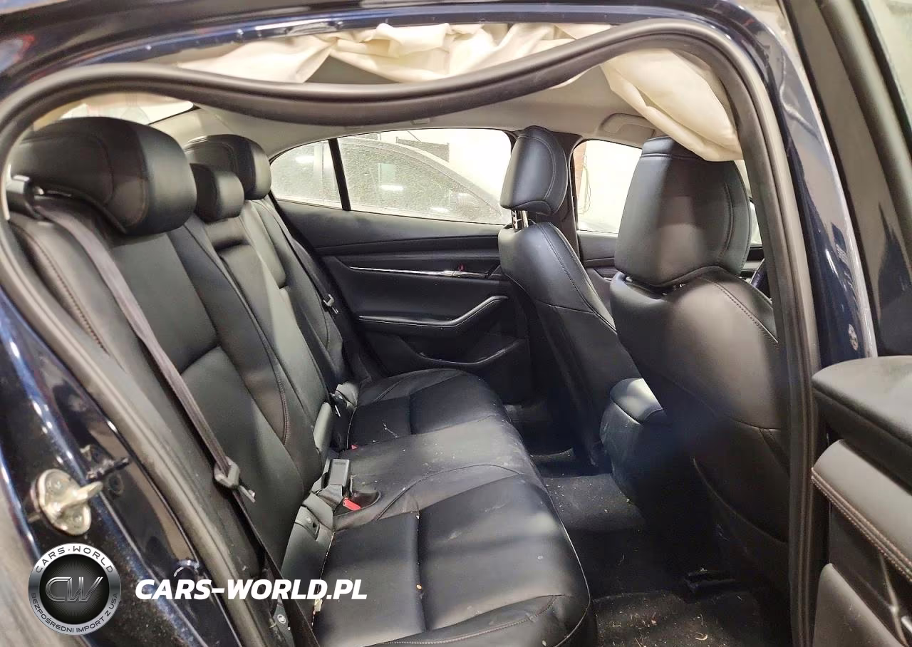2020 Mazda 3 Preferred VIN:JM1BPBDM2L1164510 - 10