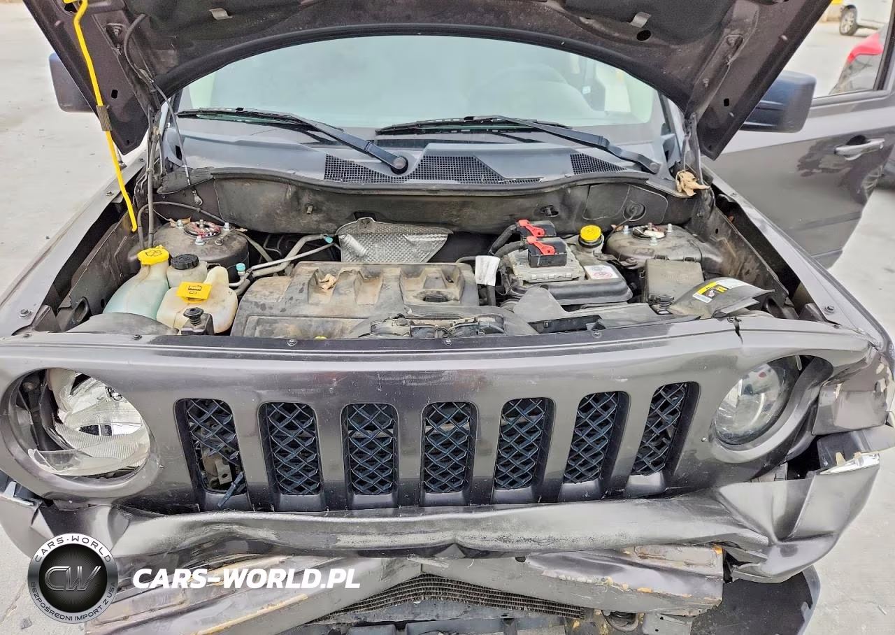 2016 Jeep Patriot Sport VIN:1C4NJPBB6GD576415 - 12