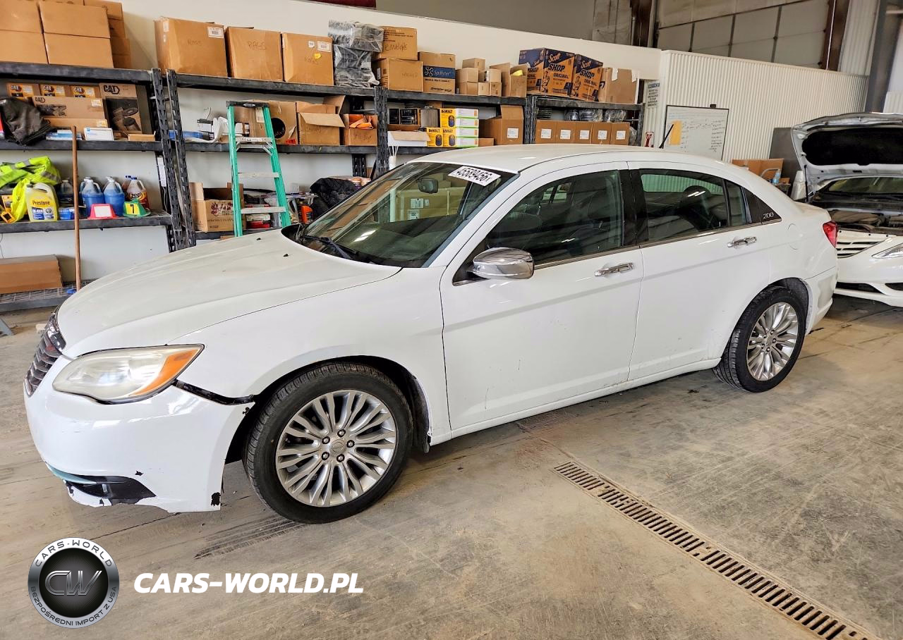 2012 Chrysler 200 Limited