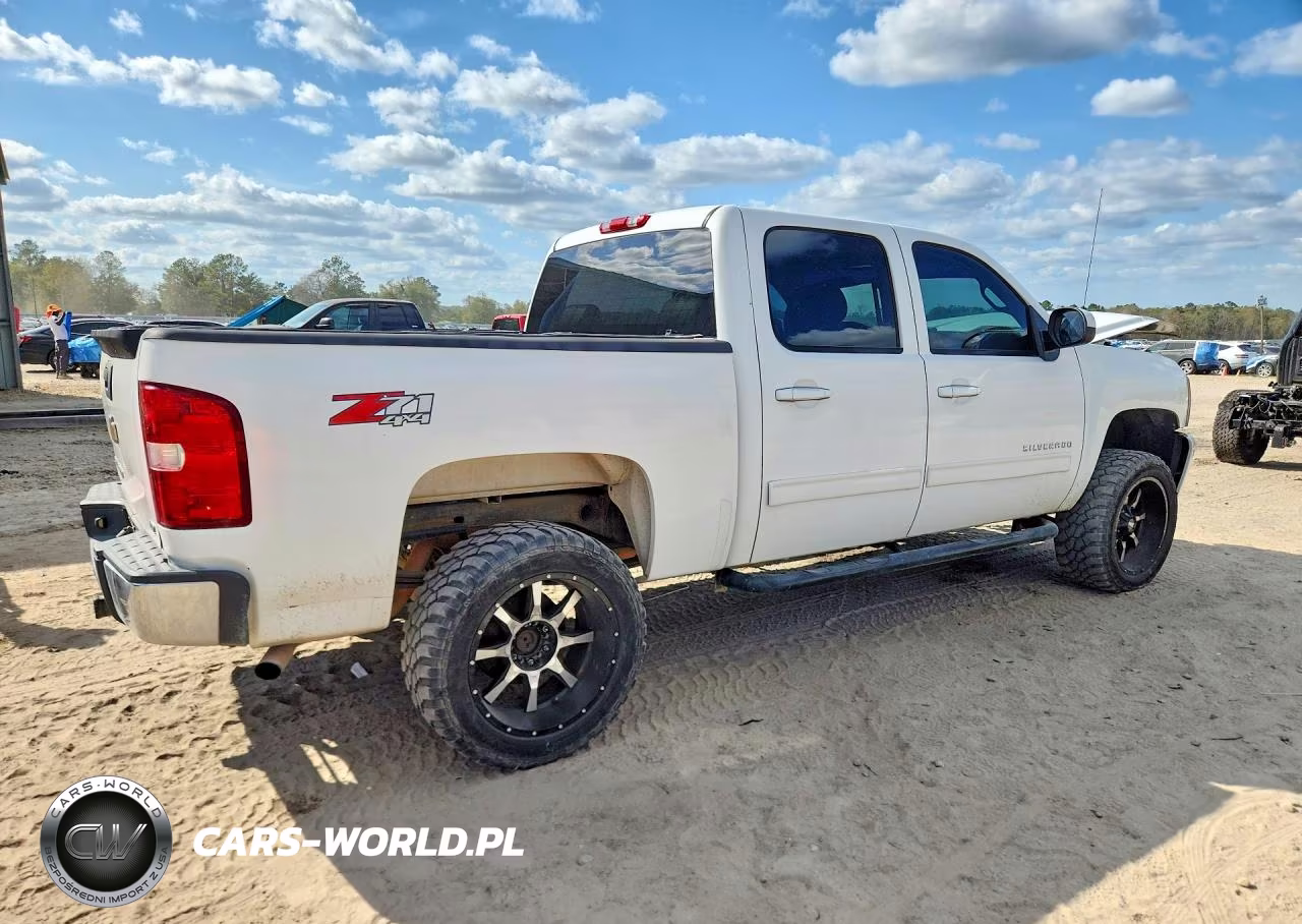 2010 Chevrolet Silverado K1500 Ltz VIN:3GCRKTE3XAG176332 - 3