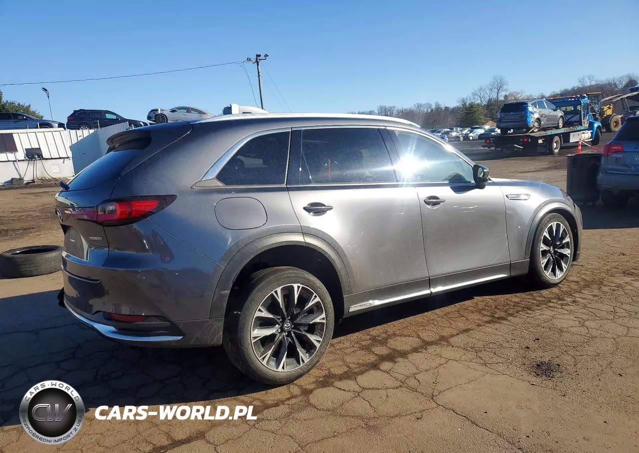 2024 Mazda Cx-90 Preferred VIN:JM3KKDHAXR1106333 - 3