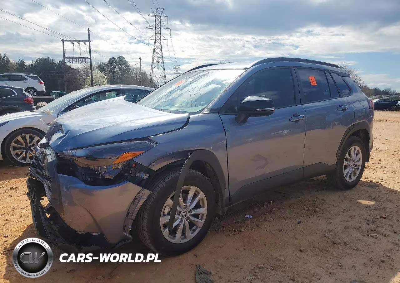 2026 Toyota Corolla Cross Le – zdjęcie 1 z 13