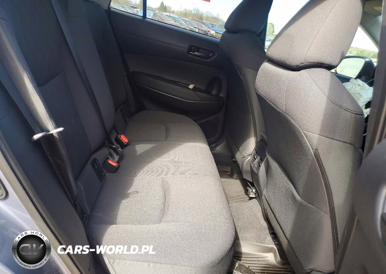 2026 Toyota Corolla Cross Le VIN:7MUCAAAG4TV164922 - 11