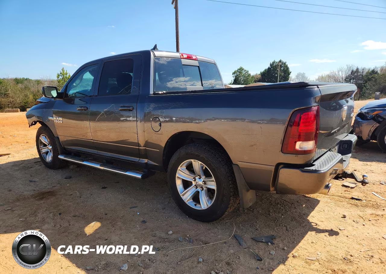 2016 Ram 1500 Sport VIN:1C6RR7MTXGS303223 - 2