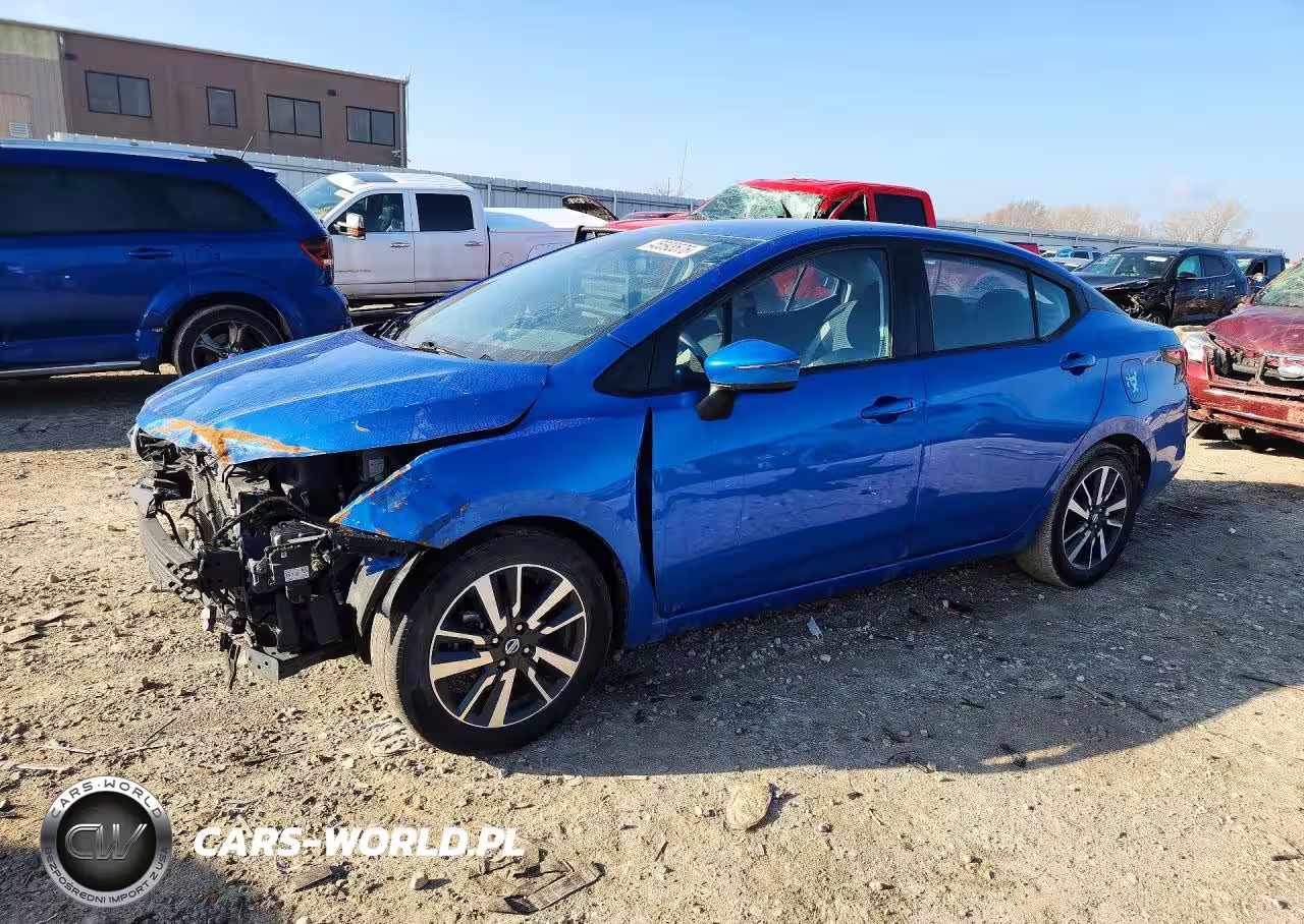 2021 Nissan Versa Sv