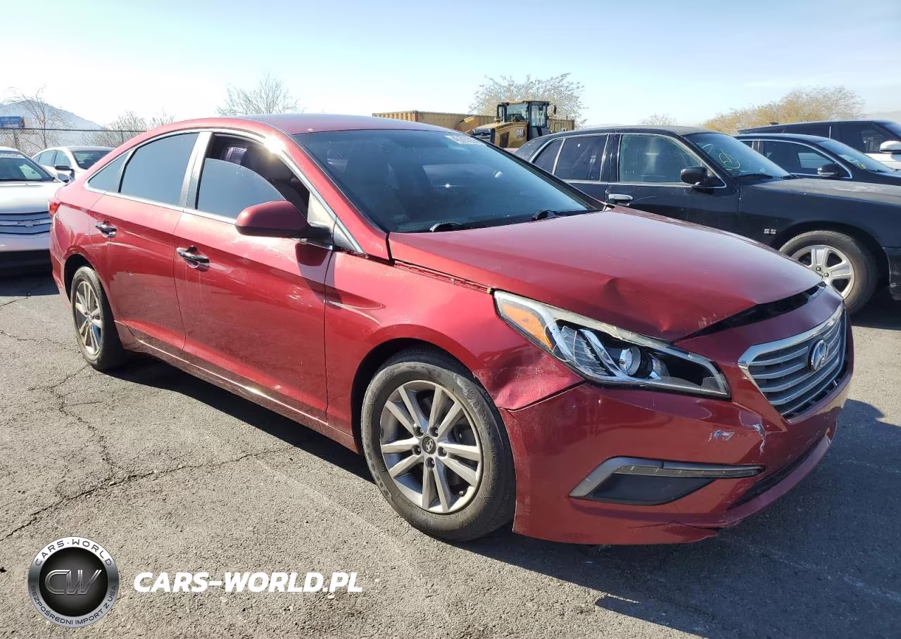2015 Hyundai Sonata Se VIN:5NPE24AF5FH137182 - 4