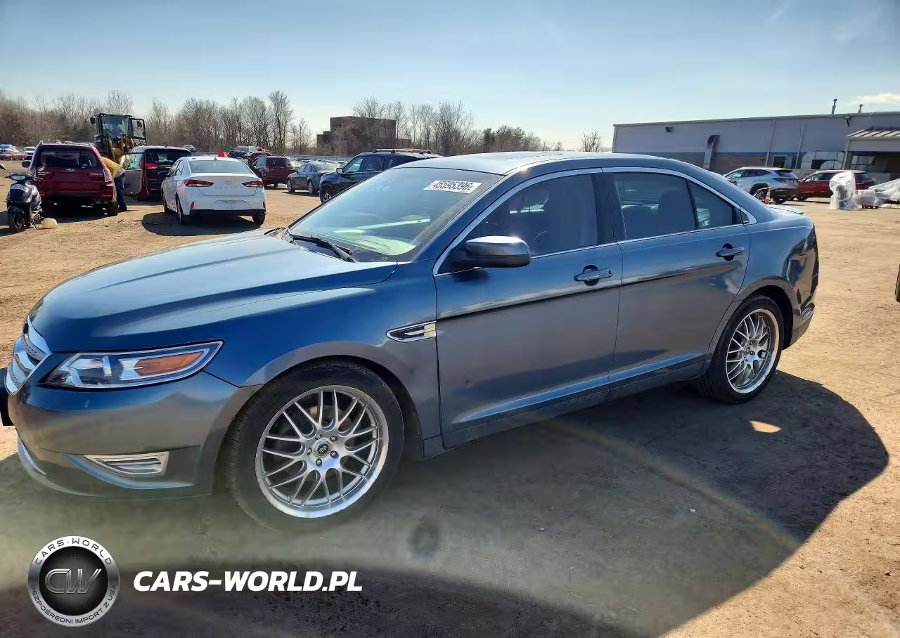 2010 Ford Taurus Sho