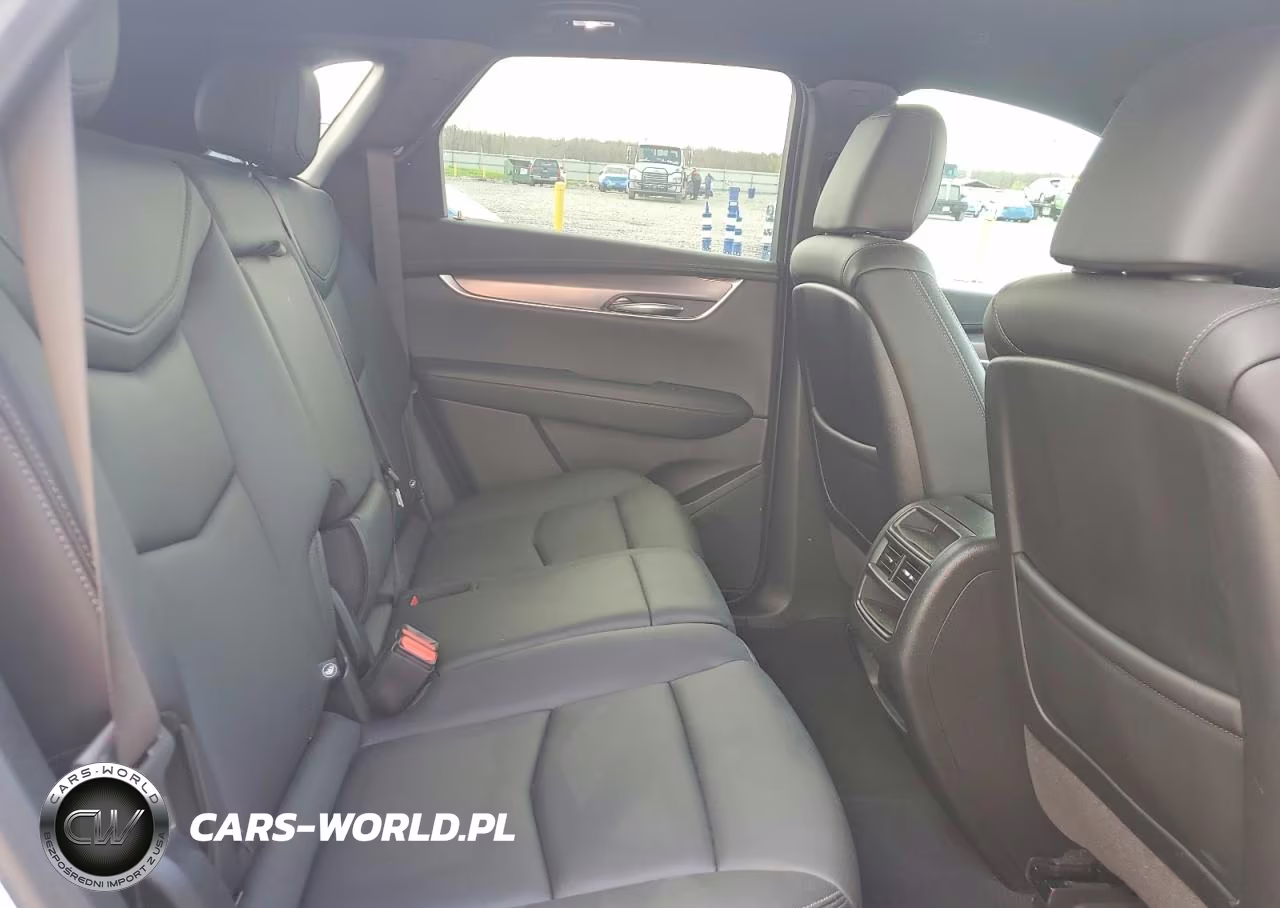 2021 Cadillac Xt5 Luxury VIN:1GYKNAR45MZ124072 - 11