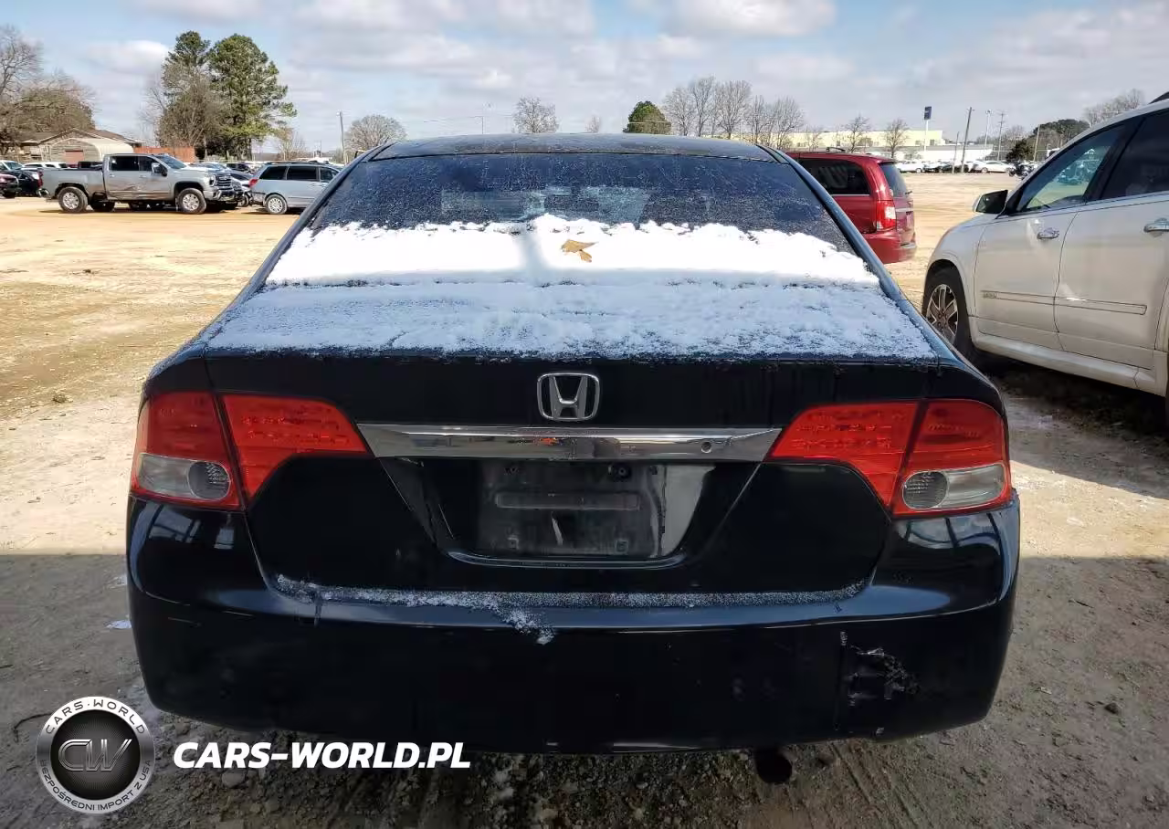 HONDA CIVIC LX VIN:2HGFA1F58AH303252 - 6